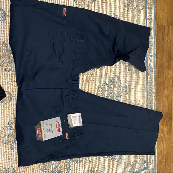 Dickies Men's Dark Blue Cargo Pants - Picture 7 of 7